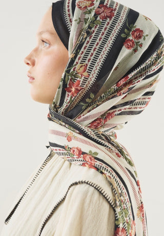 Ethnic Glow Floral Touch Siyah