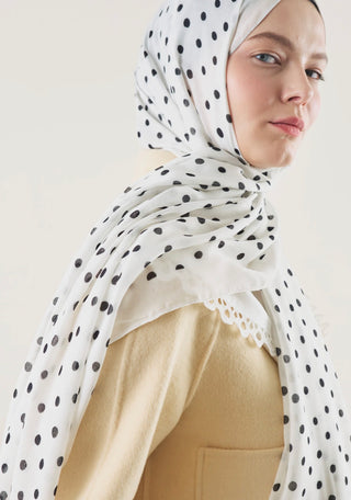 Rami Hijab Polka Dots Ekru